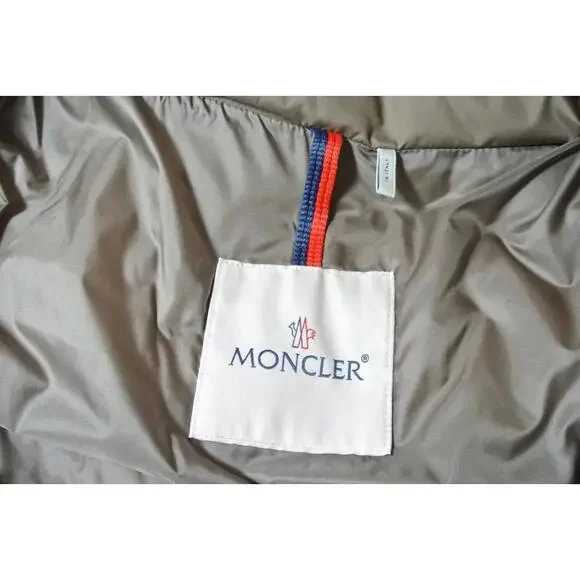NEW, Moncler Brou coat in Taupe Grey Size 5 #DC513